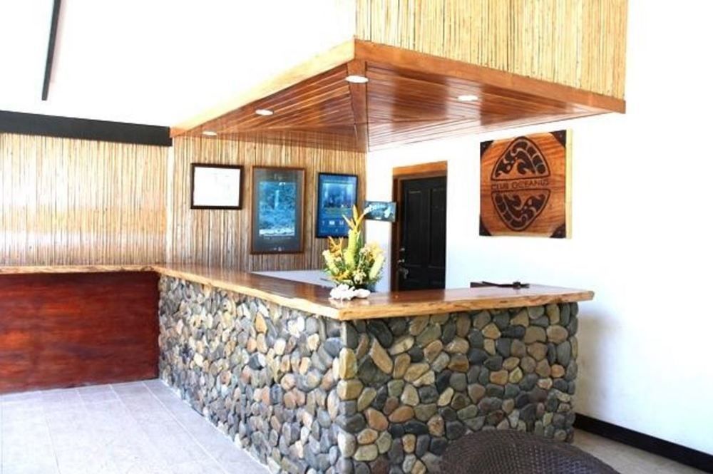 Club Oceanus Resort Pacific Harbour Exteriör bild